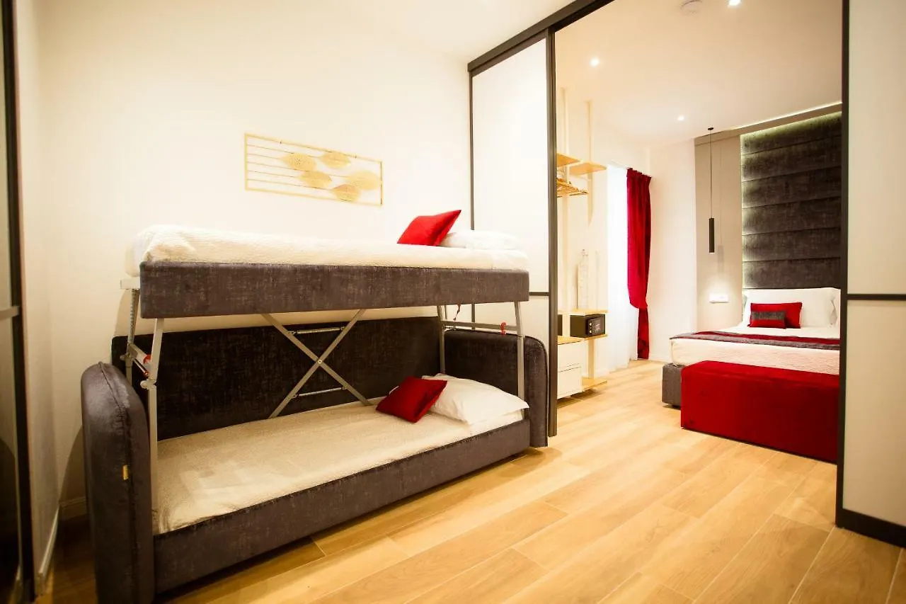 Elegant Apartments 5 Terre La Spezia Italy